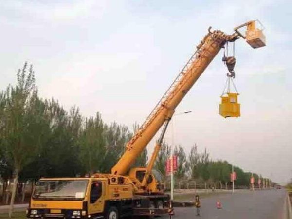 普陀区吊车租赁公司_选哪家吊车出租公司比较放心？